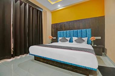OYO Townhouse 952 Hotel Krishna
