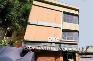 OYO 88383 Trimurti Guest House