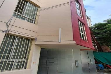 SPOT ON 81496 Maruti Nandan Guest House