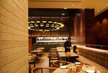 Lemon Tree Premier City Center