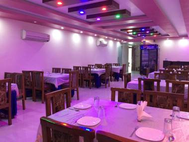 Hotel Platinum Plaza