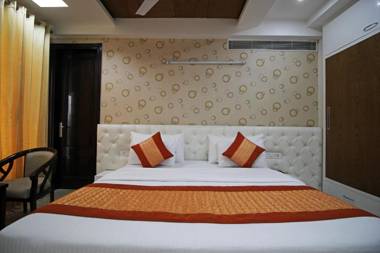 Gazebo Inn & Suites Medanta