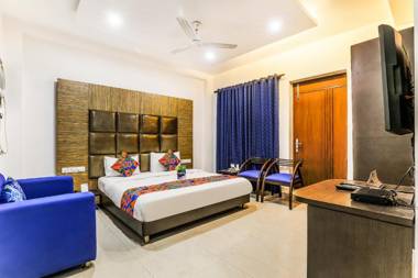 FabHotel The Residency DLF Galleria - Fully Vaccinated Staff