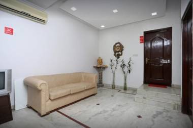 FabHotel Imperial Inn