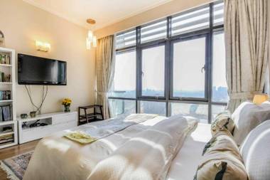 Hostie Aadhya – 3 BR Luxury Condo