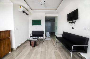 FabHotel Emoji Stays