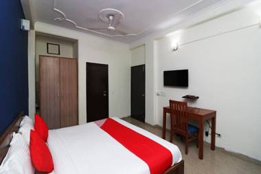 OYO 42214 Hotel Grand Casa