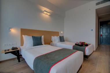 OYO Townhouse 158 Near Netaji Subhash Marg