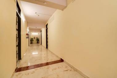 OYO 65500 Rohini Inn