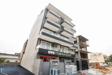 OYO Townhouse 148 Sector 46 Gurgaon
