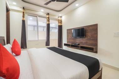 OYO 66943 Blueleaf Residency