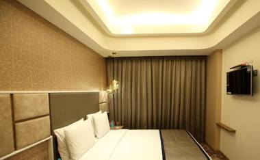 Holiday Inn Gurugram Sector 90 an IHG Hotel