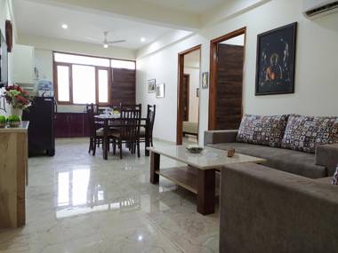 Hostie Eva Dreams - 2 BHK Apt near Artemis Medanta Fortis