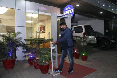 Hotel Grand Regency - Delhi Airport