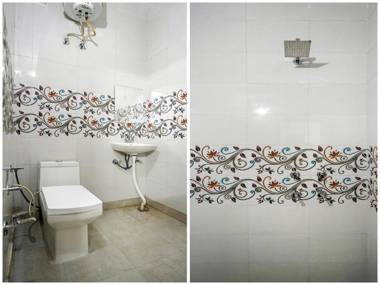 OYO 74584 Hotel Vivaan Palace