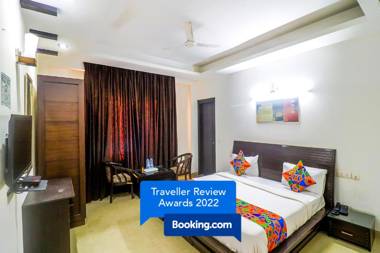 FabHotel Blue Moon Residency