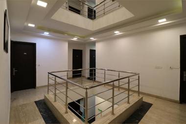 FabHotel The Royal Oak