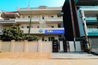 FabHotel The Glory