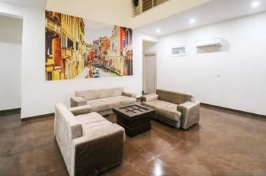 FabHotel Skylight Inn