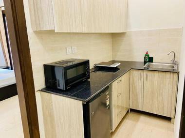 BluO Studio DLF CyberCity - Kitchen Balcony Lift