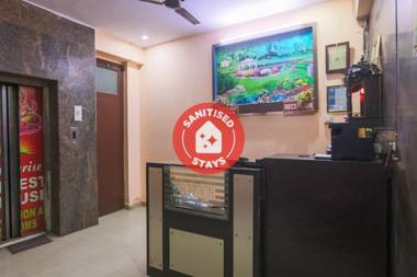 OYO 82609 Hotel Moonlight