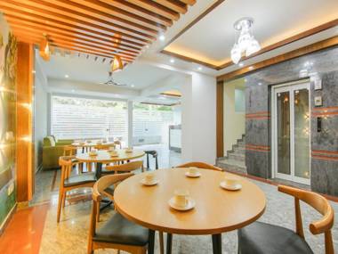 Collection O 83269 Corporate Suite