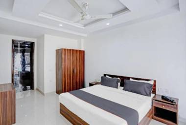 Hotel JMD Nirvana Stays Inn