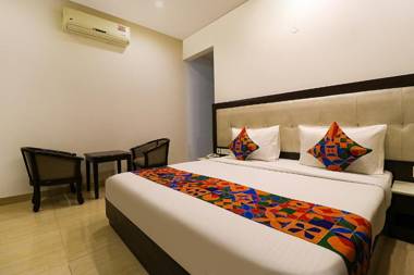 FabHotel Oyster Villa