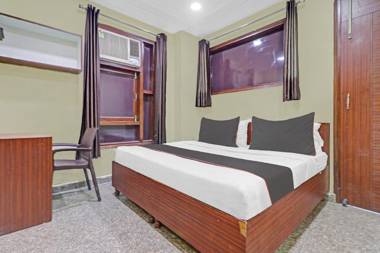 Capital O 87493 Home Stay