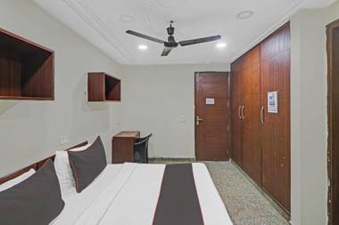 Capital O 87493 Home Stay