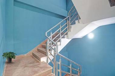 Capital O 87994 LB Residency