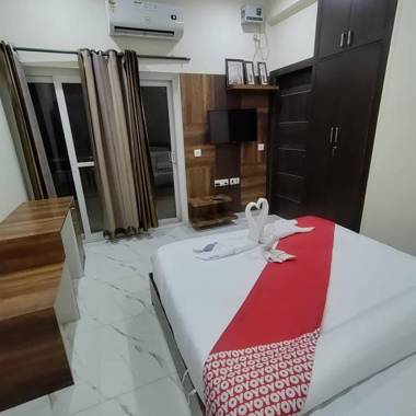 Collection O 87877 Prince Palace