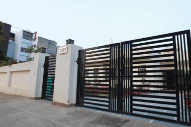 Lime Tree Studio Huda Metro