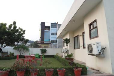 Lime Tree Studio Huda Metro