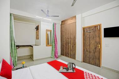 OYO Flagship 93472 The Shan Hotel