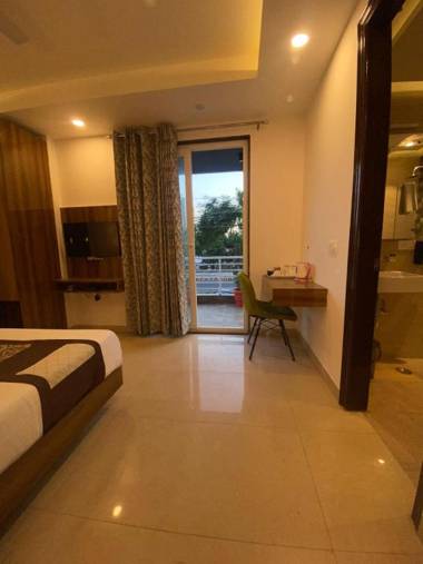 Posh Residency Artemis Hospital Road Gurgaon