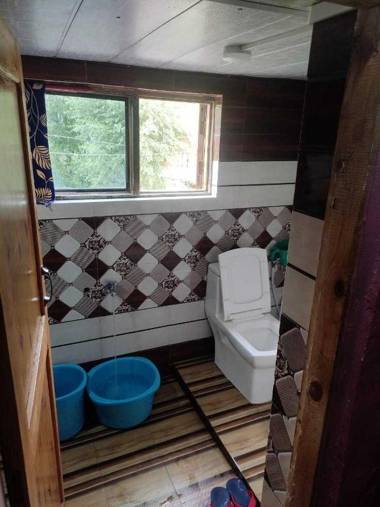 OYO HOME 92074 Muzamil Homestay