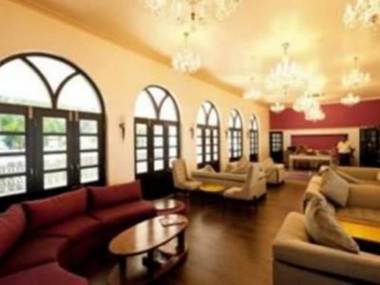 Silver Sands Hideaway Hotel