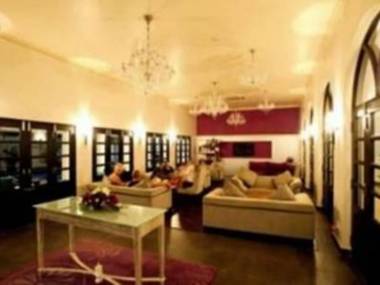 Silver Sands Hideaway Hotel