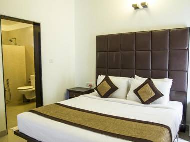 The Golden Suites & Spa Calangute Hotel