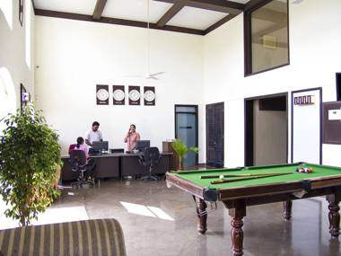 The Golden Suites & Spa Calangute Hotel