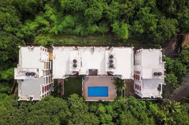 Centrally located 2 BHK with a pool/61328