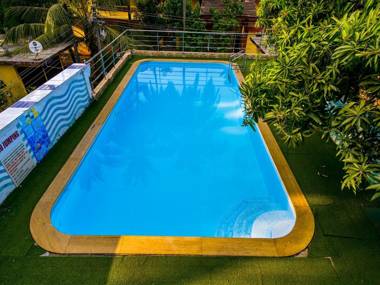 OYO 2764 Hotel Manvins Inn