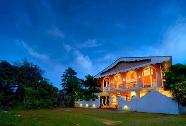 Treehouse Vega A Boutique Hotel