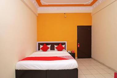 OYO 12123 Hotel Sweet Dreams