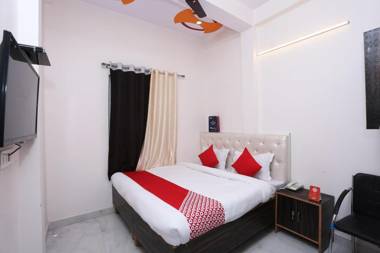 OYO 28150 Hotel Venus