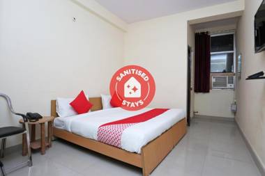 OYO 40010 Mannat Residency
