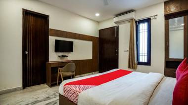 Collection O 70651 Kashyap Residency