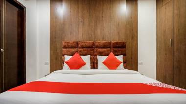 Collection O 70651 Kashyap Residency