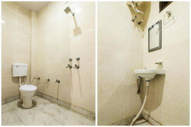 OYO71162 Mayur Palace